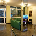 Astoria Ξενοδοχείο 3*