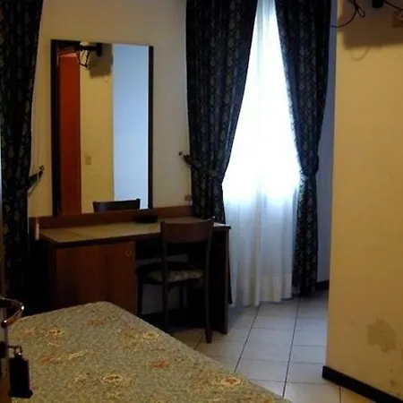 Astoria Ξενοδοχείο 3*